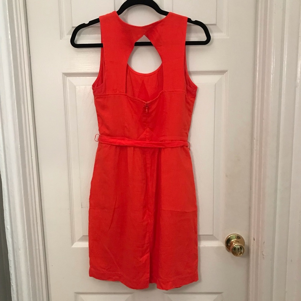 Loft Linen Dress - Picture 3 of 3